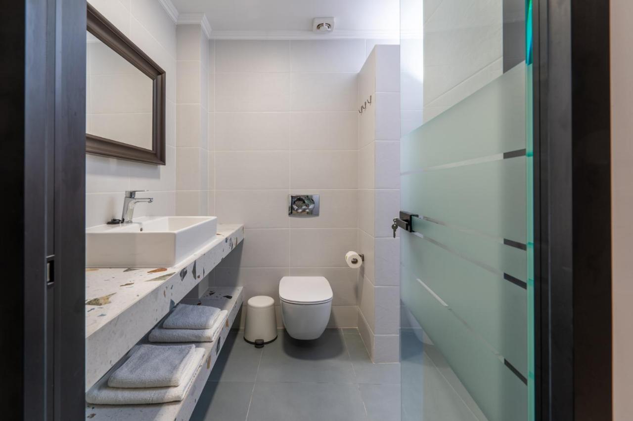 Bemyguest Comfort Zefyros Neoi Poroi Exteriör bild