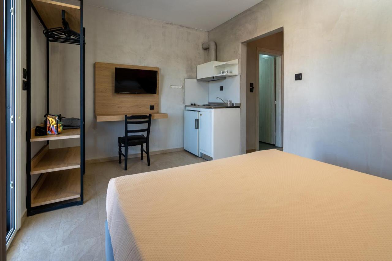 Bemyguest Comfort Zefyros Neoi Poroi Exteriör bild